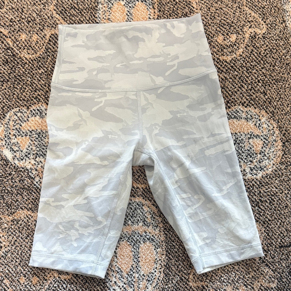 Lululemon Camo Biker short